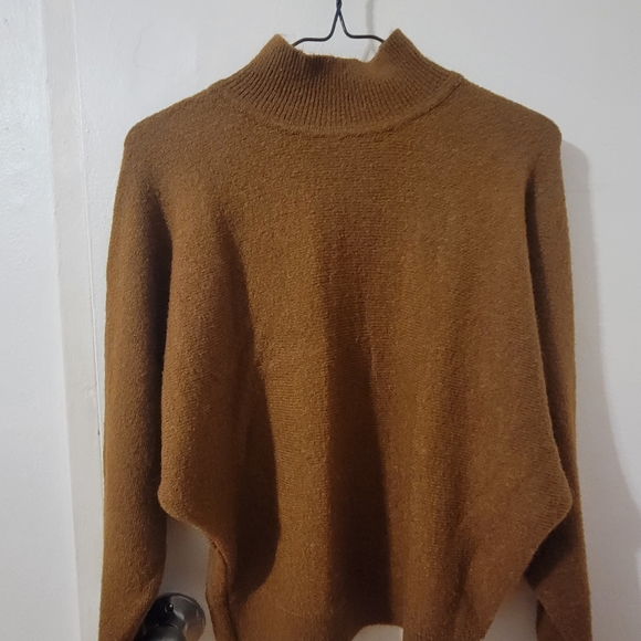 H&M High Neck Sweater fits s/m - Picture 1 of 3